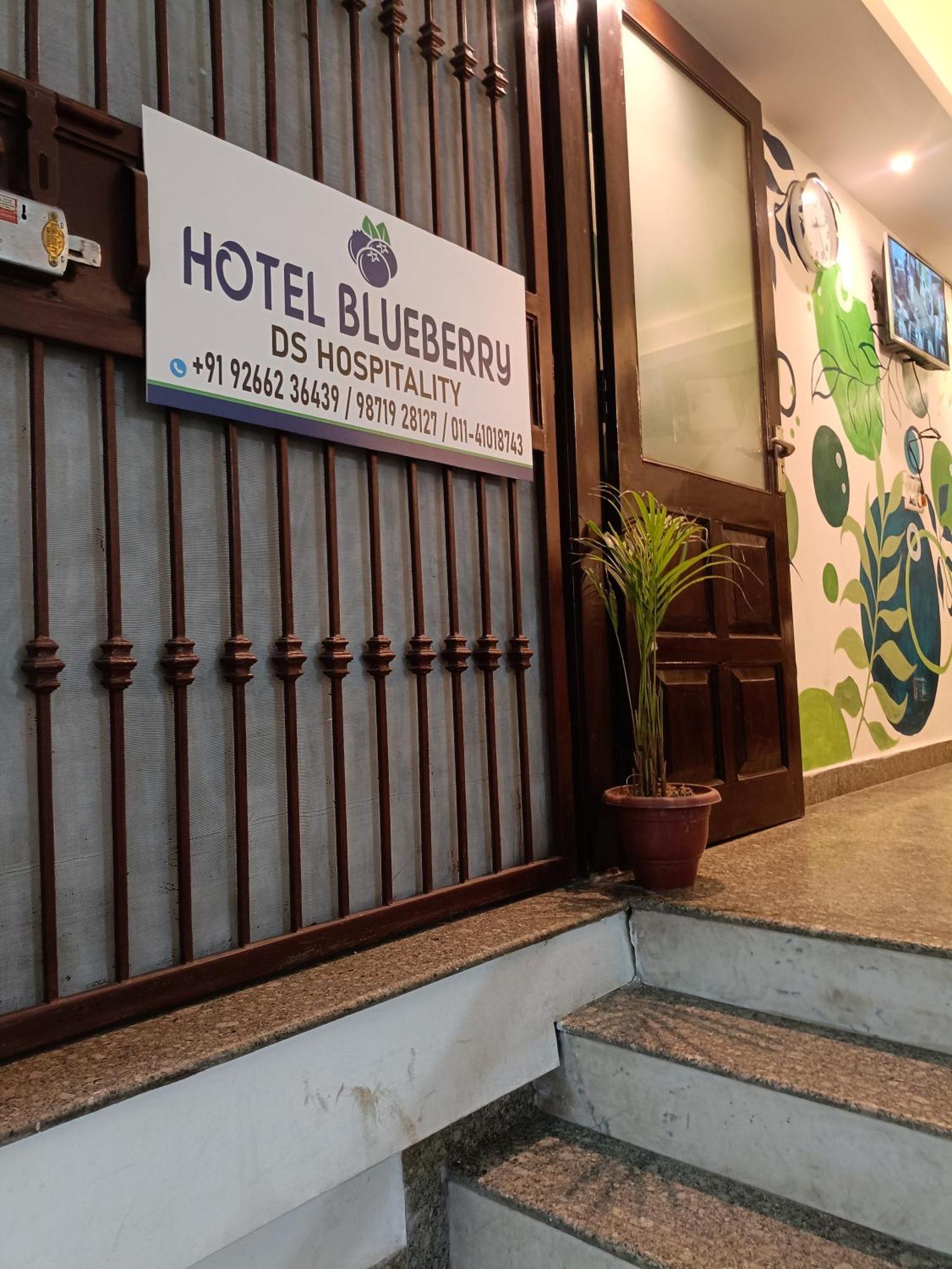 Hotel Blueberry Neu-Delhi Exterior foto